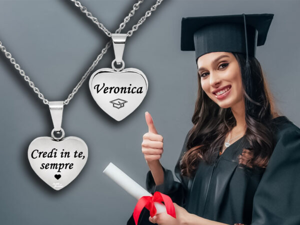 Collana laurea donna con cuore spesso incisione personalizzata con 1 dedica