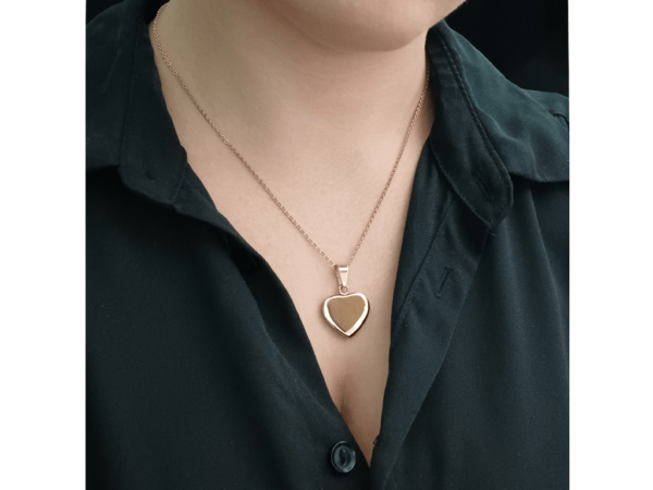 Collana donna con cuore spesso con incisione personalizzata 1 per lato