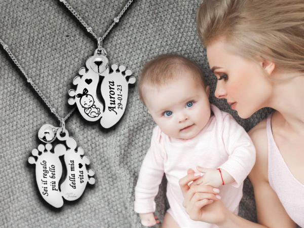 Collana piedini con incisione Personalizzata con 1 dedica e disegno