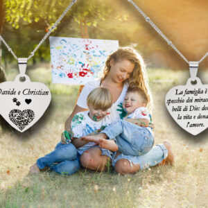 Collana per la mamma con dedica su cuore con incisione personalizzata con QR Code